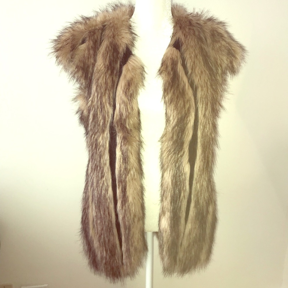 Design Lab Faux Fur Vest
